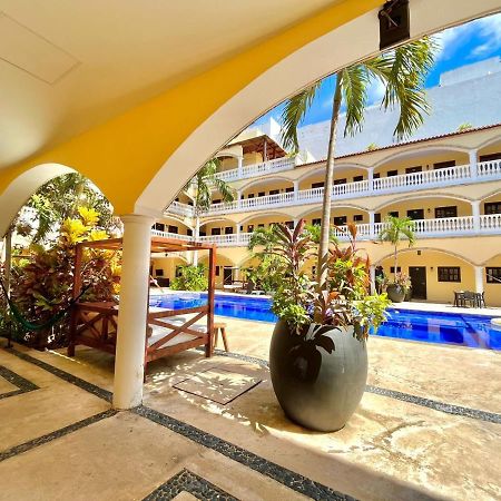 We playa Hotel-Hostel Playa del Carmen Buitenkant foto